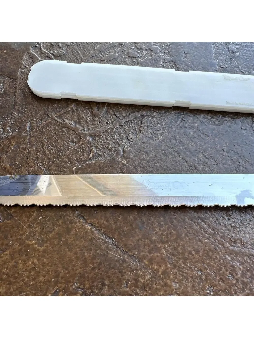 Pampered Chef Serrated Bread Knife Stainless Steel with Protective Sleeve #1285